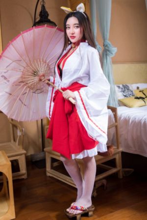 乳镇女巫2_成人在线观看免费