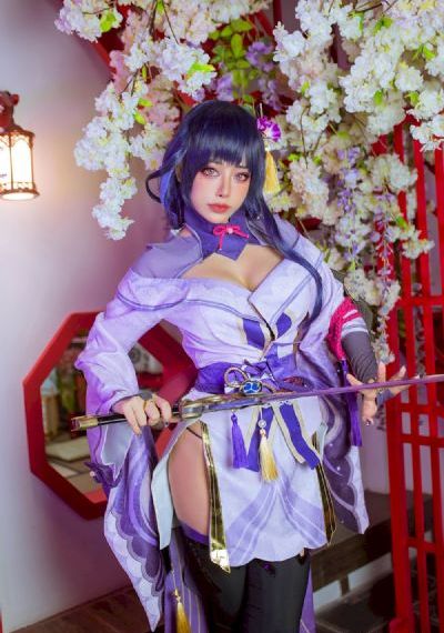 我让最想拥抱的人威胁动漫完整版_720高清完整版
